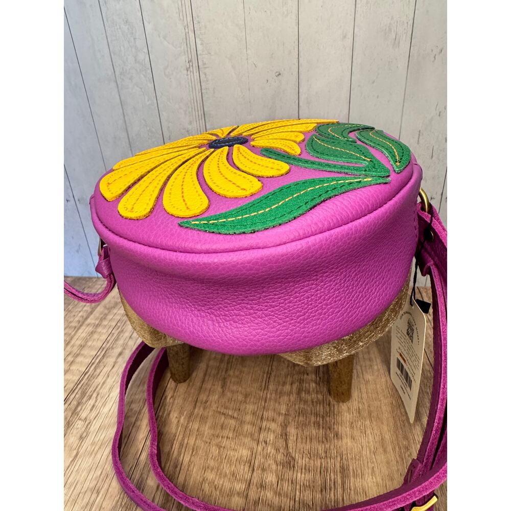 Portland Leather Limited Edition Wildflower Circle Crossbody Bag CATTLEYA Bag - Picture 5 of 7